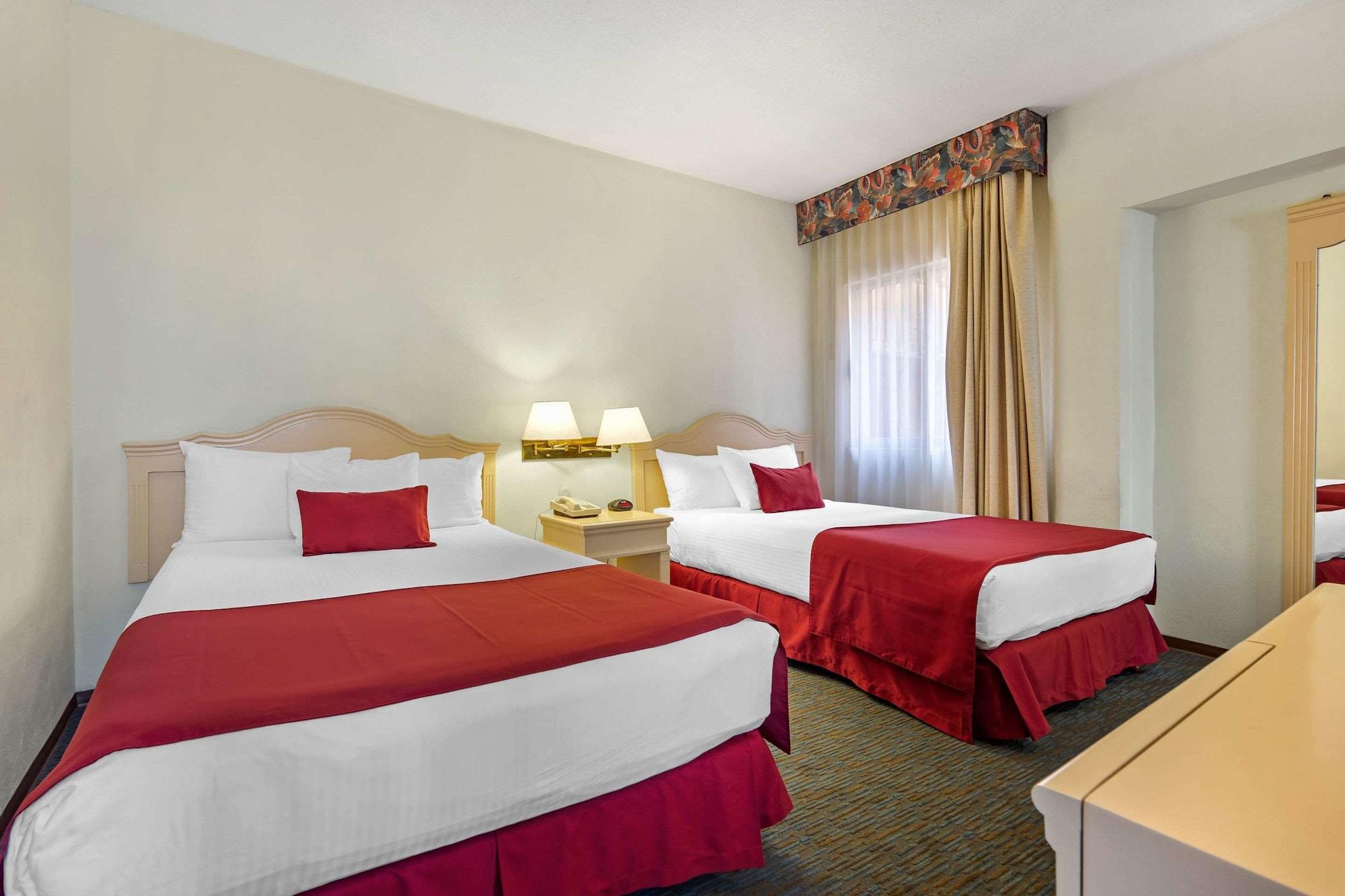 Hotel Quality Inn Aguascalientes Exteriér fotografie